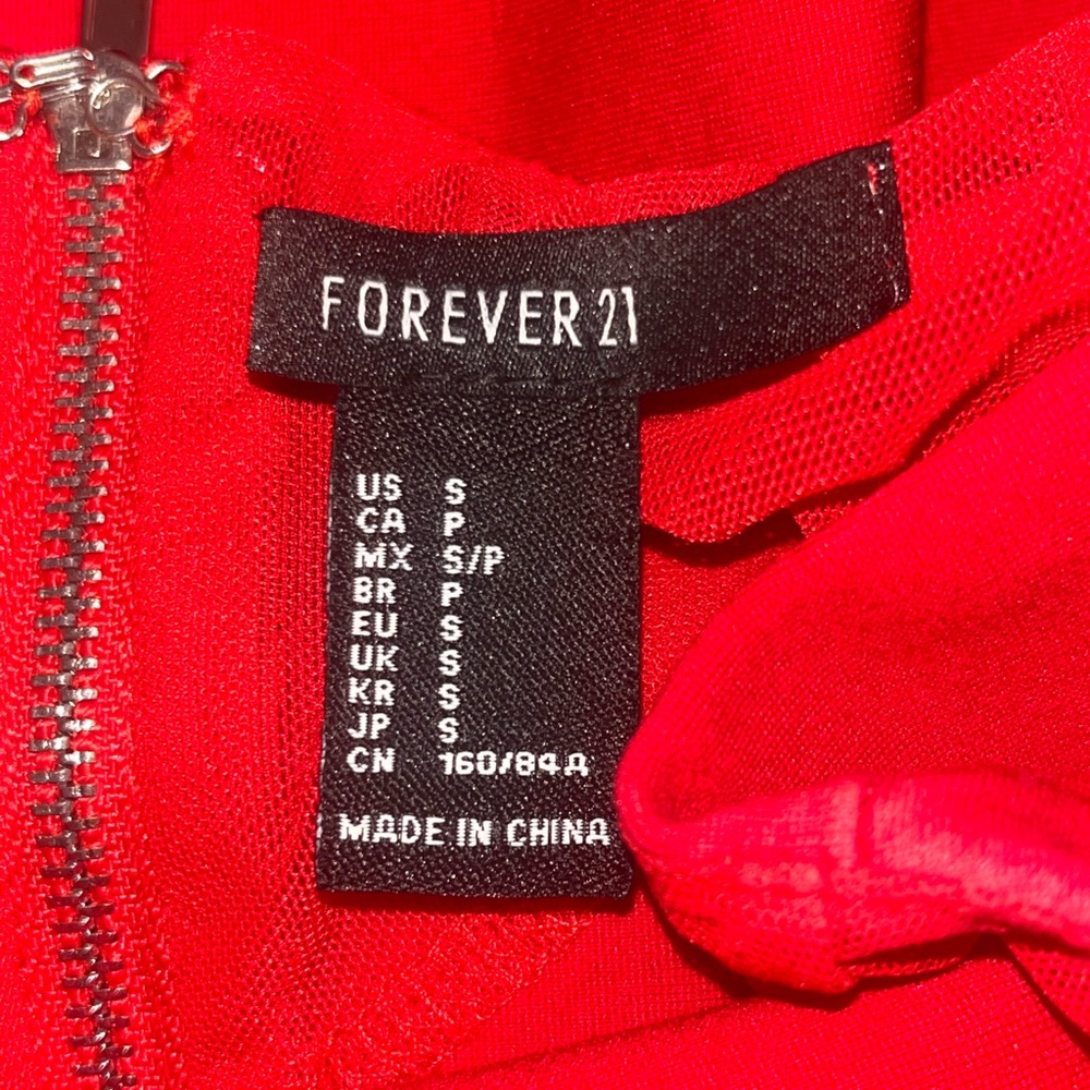 ❤️ Forever 21 Red Off-the-Shoulder Skater Mini Dress ❤️